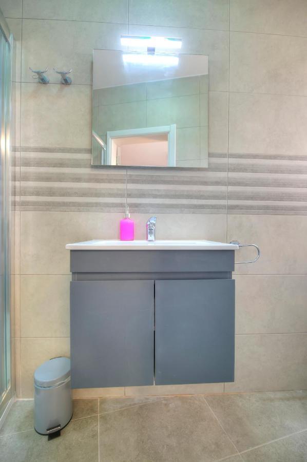 Bright & Cozy 3Bedrooms With Stunning Views Dlap1-1 Слима Экстерьер фото